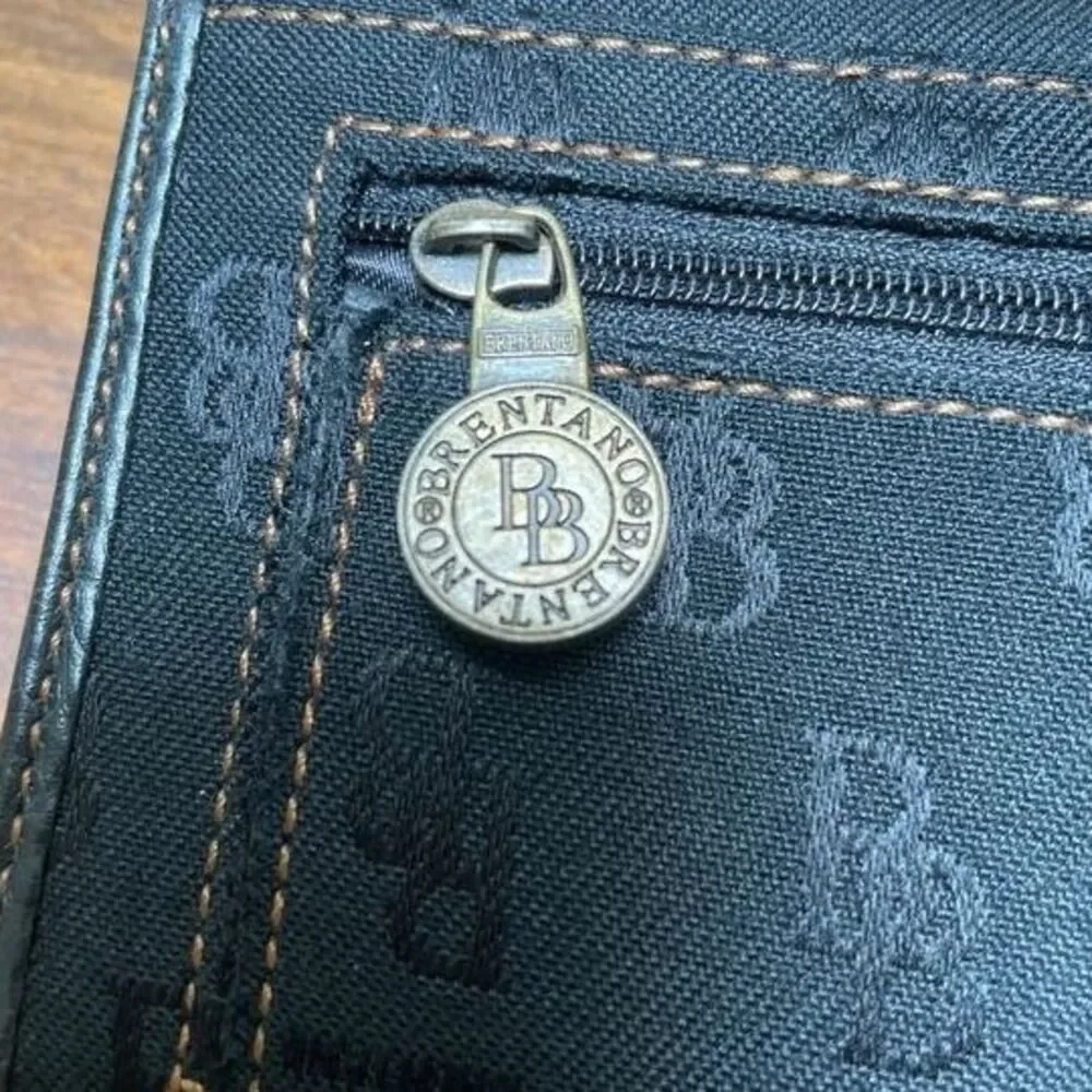 The Brentano Vegan Wallet